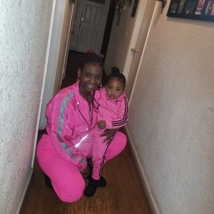 Meet your Posher, Leo